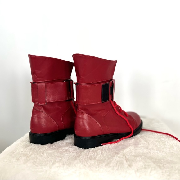 Red Boots - Picture 2 of 4